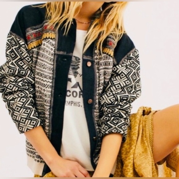 Rare Free People Love Test Mixed Media Denim Embroidered Rose Jacket - Picture 2 of 3